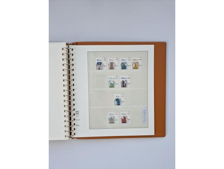 1951/2023, reichhaltiger postfrischer/ungebrauchter und gestempelter Sammlungsbestand mit Viererblocks, Bogenecken, Oberrands