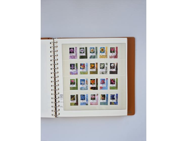 1951/2023, reichhaltiger postfrischer/ungebrauchter und gestempelter Sammlungsbestand mit Viererblocks, Bogenecken, Oberrands