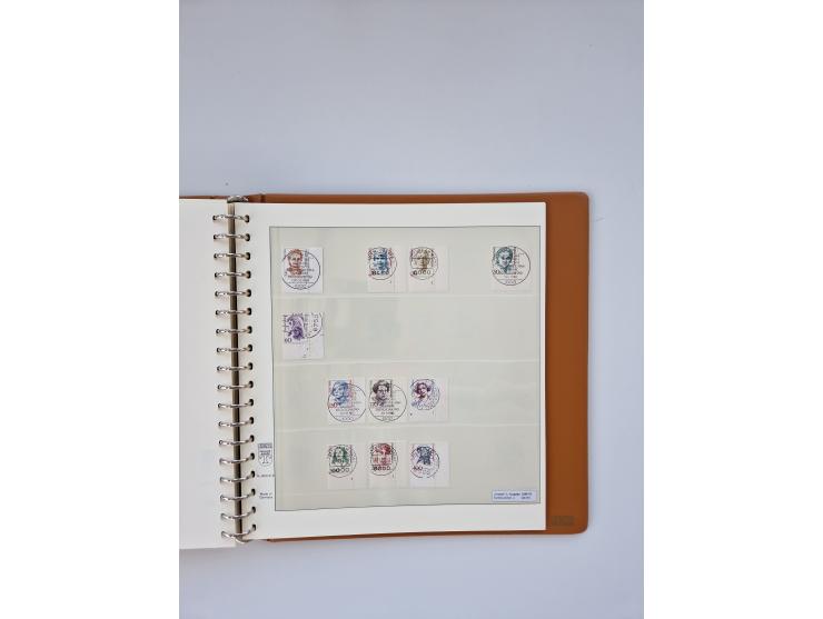 1951/2023, reichhaltiger postfrischer/ungebrauchter und gestempelter Sammlungsbestand mit Viererblocks, Bogenecken, Oberrands
