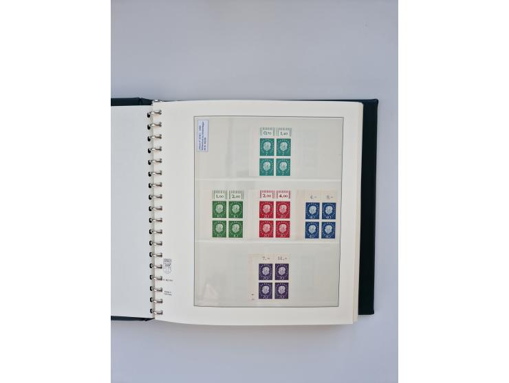 1951/2023, reichhaltiger postfrischer/ungebrauchter und gestempelter Sammlungsbestand mit Viererblocks, Bogenecken, Oberrands