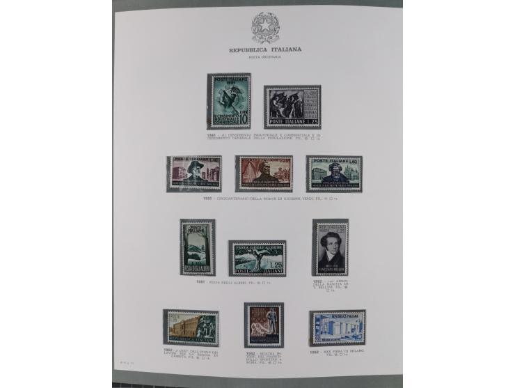 1945/1980, mostly mint never hinged collection with only a few unused, including Airmail and Express stamps, some better sets