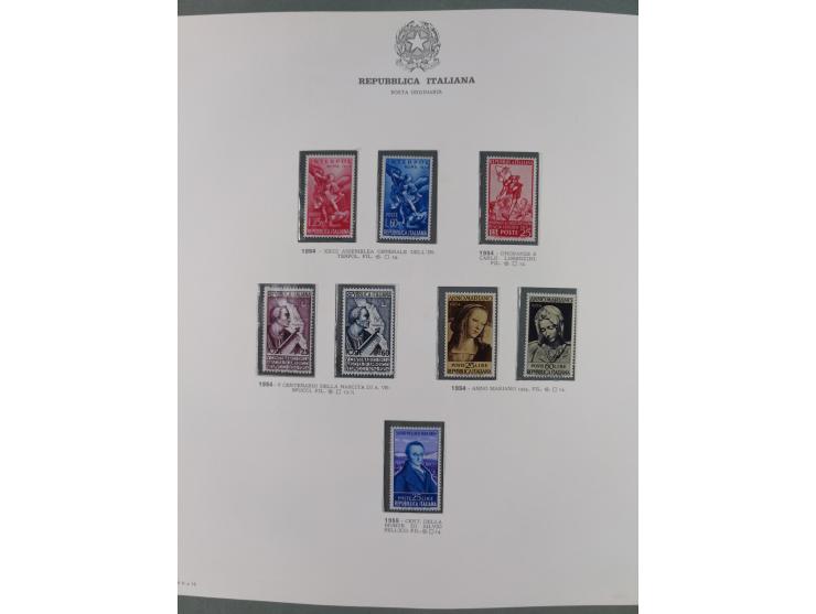 1945/1980, mostly mint never hinged collection with only a few unused, including Airmail and Express stamps, some better sets