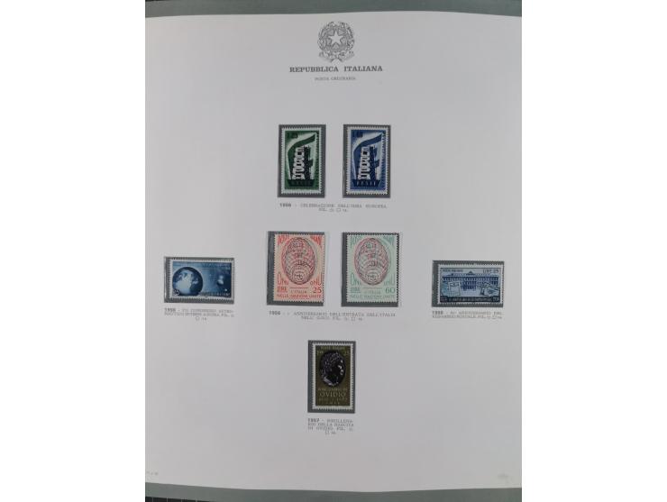 1945/1980, mostly mint never hinged collection with only a few unused, including Airmail and Express stamps, some better sets