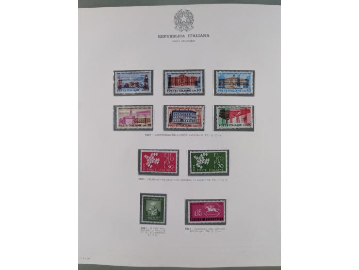 1945/1980, mostly mint never hinged collection with only a few unused, including Airmail and Express stamps, some better sets