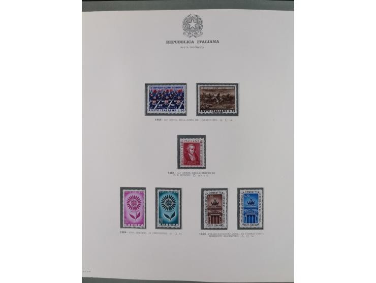 1945/1980, mostly mint never hinged collection with only a few unused, including Airmail and Express stamps, some better sets