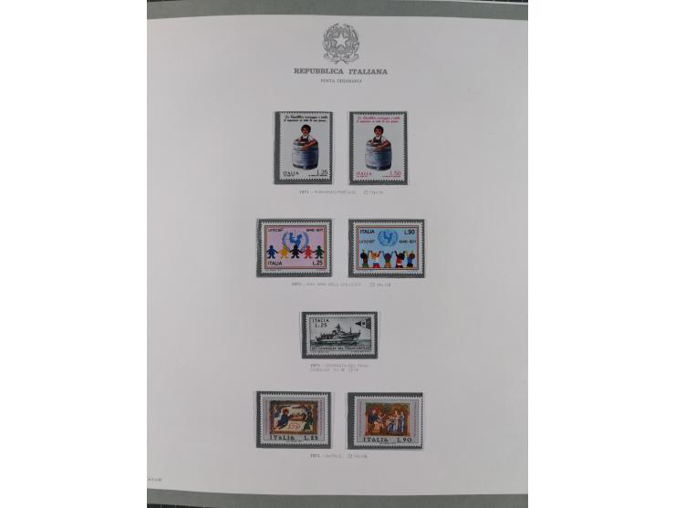 1945/1980, mostly mint never hinged collection with only a few unused, including Airmail and Express stamps, some better sets