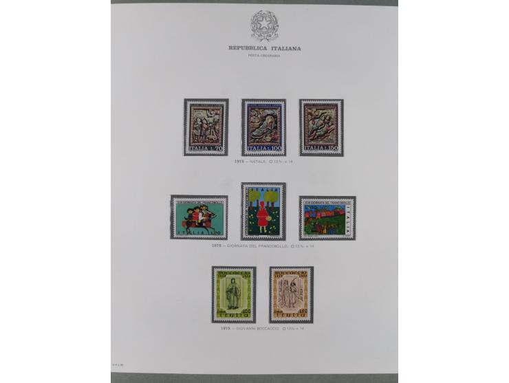 1945/1980, mostly mint never hinged collection with only a few unused, including Airmail and Express stamps, some better sets