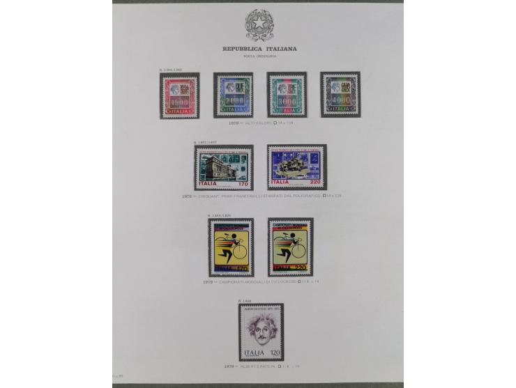 1945/1980, mostly mint never hinged collection with only a few unused, including Airmail and Express stamps, some better sets