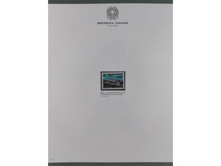 1945/1980, mostly mint never hinged collection with only a few unused, including Airmail and Express stamps, some better sets