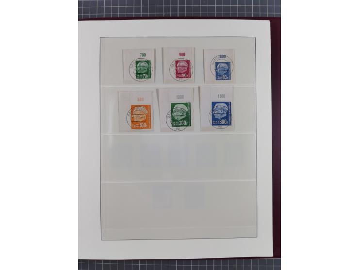 1920/59, in den Hauptnummern stark überkomplette fast ausnahmslos postfrische Sammlung inkl. Dienstmarken, dabei Mi.-Nr. 1-17