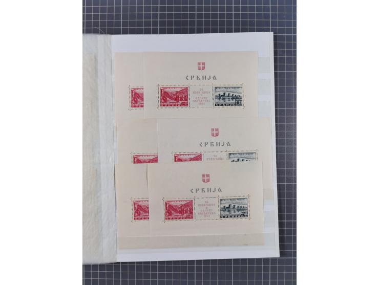 1941/43, postfrischer Doubletten-Bestand, inklusive Dienstmarke und Portomarken, Mi.-Nr. 1-107 komplett sowie Bl. 1-4, jede W