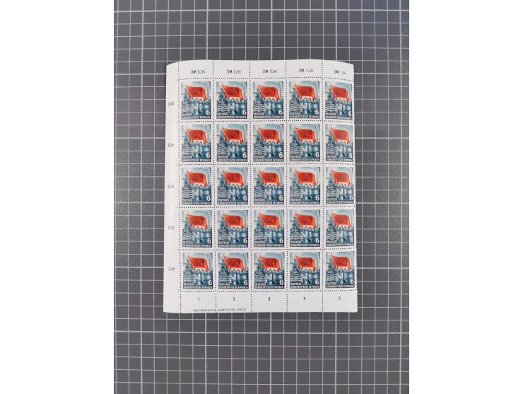 1949/53, postfrische Partie, fast ausschließlich in Bogen teilen und Bogen, dabei Bach (50), Köpfe II (ca. 10), etc.