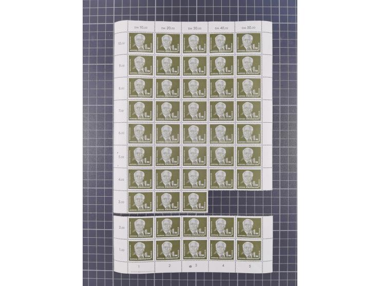 1949/53, postfrische Partie, fast ausschließlich in Bogen teilen und Bogen, dabei Bach (50), Köpfe II (ca. 10), etc.