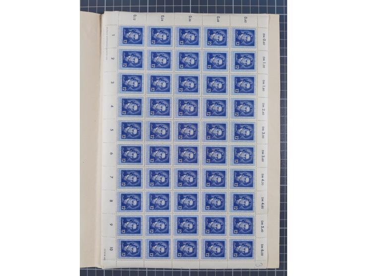 1949/53, postfrische Partie, fast ausschließlich in Bogen teilen und Bogen, dabei Bach (50), Köpfe II (ca. 10), etc.