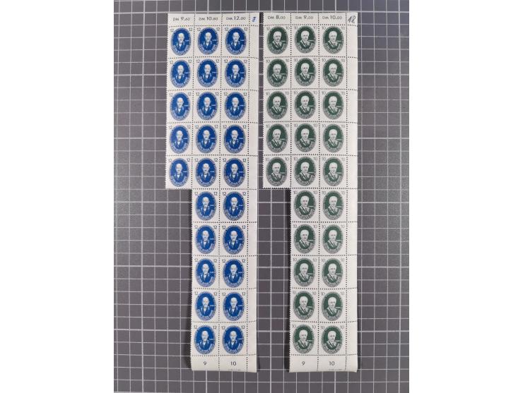 1949/53, postfrische Partie, fast ausschließlich in Bogen teilen und Bogen, dabei Bach (50), Köpfe II (ca. 10), etc.