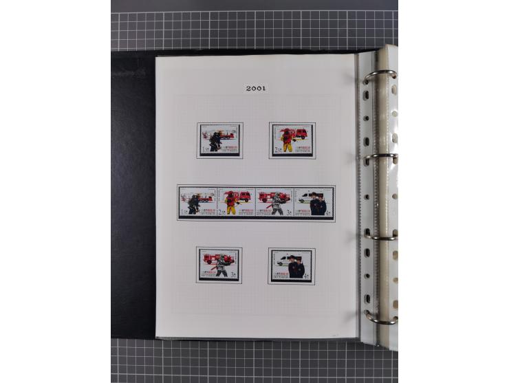 1999/2004, Collection unused in album, including 33 souvenir sheets, booklets, all mint never hinged