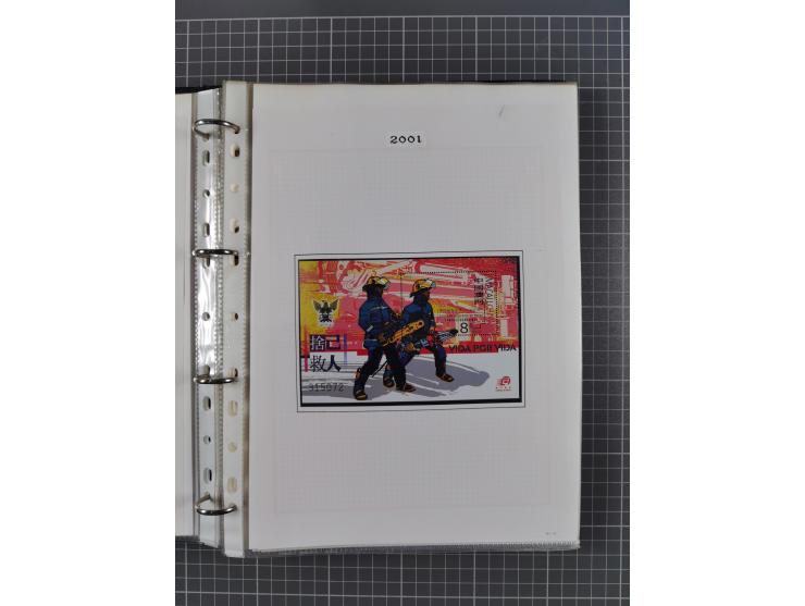 1999/2004, Collection unused in album, including 33 souvenir sheets, booklets, all mint never hinged