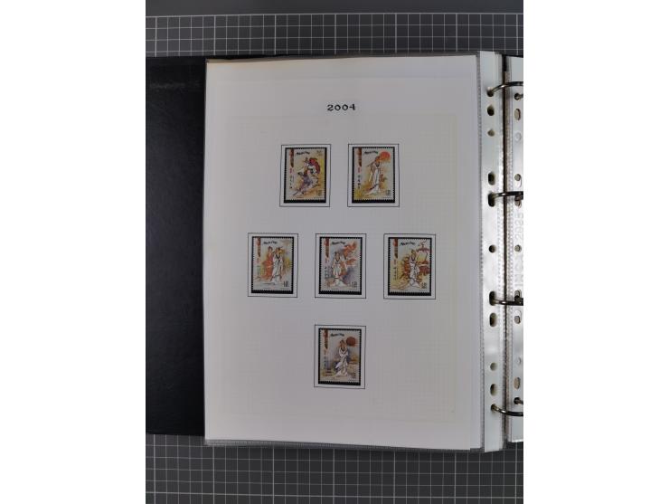 1999/2004, Collection unused in album, including 33 souvenir sheets, booklets, all mint never hinged