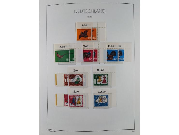 1948/90, in den Hauptnummern postfrische überkomplette Sammlung, dabei Mi.-Nr. 1-20 OR, 21-34 mit 33-34 OR (FA Schlegel BPP),