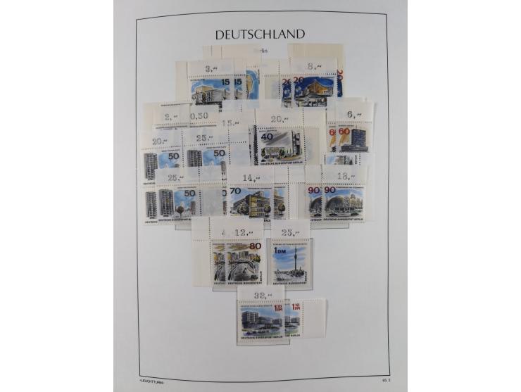 1948/90, in den Hauptnummern postfrische überkomplette Sammlung, dabei Mi.-Nr. 1-20 OR, 21-34 mit 33-34 OR (FA Schlegel BPP),