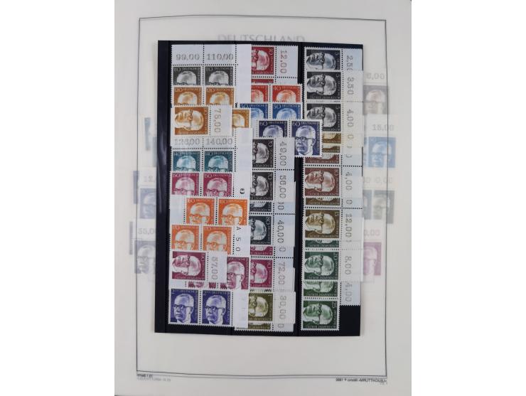 1948/90, in den Hauptnummern postfrische überkomplette Sammlung, dabei Mi.-Nr. 1-20 OR, 21-34 mit 33-34 OR (FA Schlegel BPP),