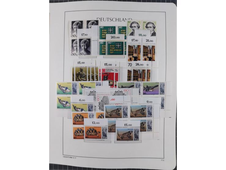 1948/90, in den Hauptnummern postfrische überkomplette Sammlung, dabei Mi.-Nr. 1-20 OR, 21-34 mit 33-34 OR (FA Schlegel BPP),