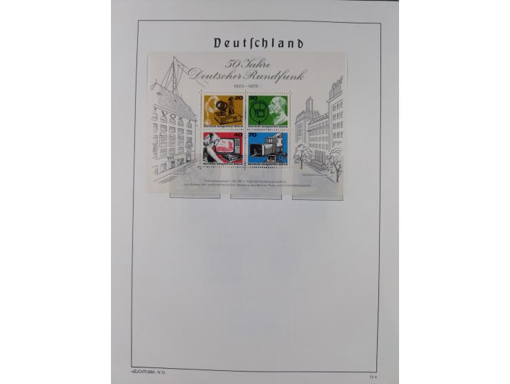 1948/90, in den Hauptnummern komplette postfrische Sammlung, fast alle Marken mit Bogen- bzw. Eckrand, einiges signiert, gute