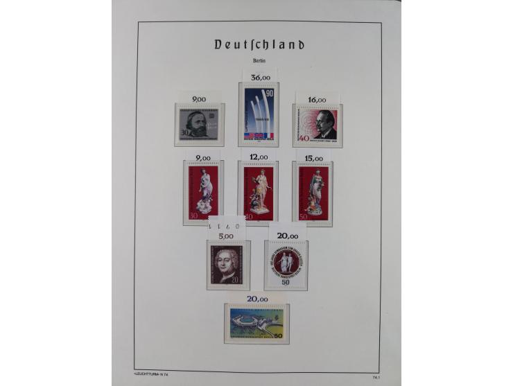 1948/90, in den Hauptnummern komplette postfrische Sammlung, fast alle Marken mit Bogen- bzw. Eckrand, einiges signiert, gute