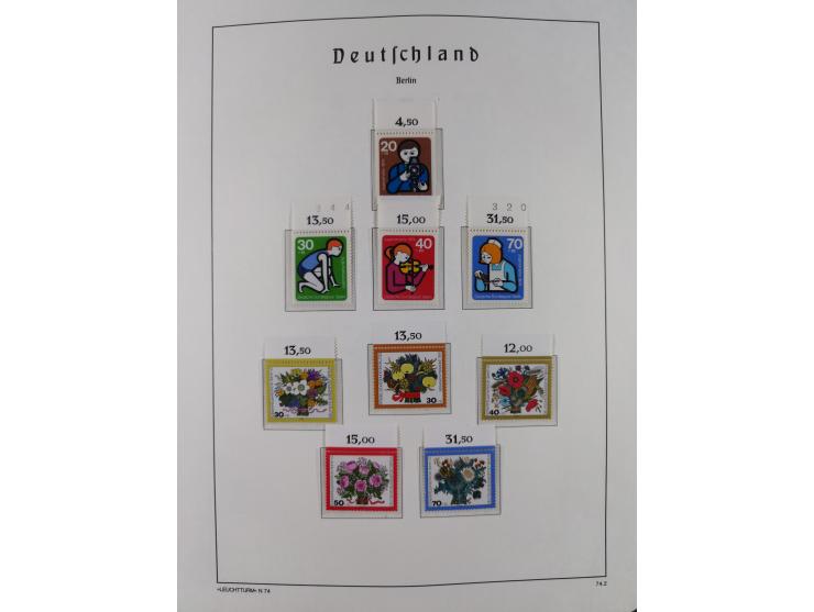 1948/90, in den Hauptnummern komplette postfrische Sammlung, fast alle Marken mit Bogen- bzw. Eckrand, einiges signiert, gute