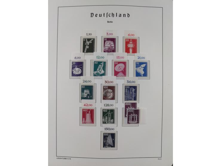 1948/90, in den Hauptnummern komplette postfrische Sammlung, fast alle Marken mit Bogen- bzw. Eckrand, einiges signiert, gute