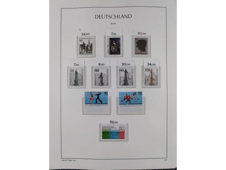 1948/90, in den Hauptnummern komplette postfrische Sammlung, fast alle Marken mit Bogen- bzw. Eckrand, einiges signiert, gute