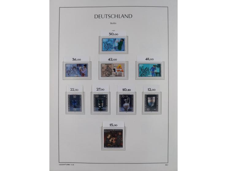 1948/90, in den Hauptnummern komplette postfrische Sammlung, fast alle Marken mit Bogen- bzw. Eckrand, einiges signiert, gute