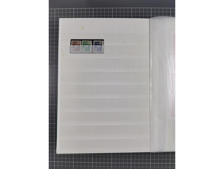 1941/45, reichhaltige ungebrauchte und postfrische Sammlung mit Doubletten und Einheiten, inkl. Portomarken, bessere Werte da