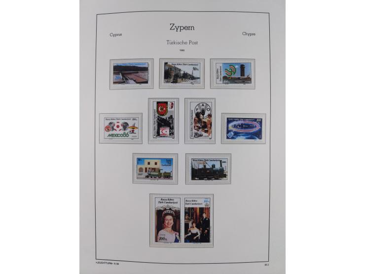 1974/99, seemingly complete mint never hinged collection in album including proofs ('örnek' overprints), miniature sheets and