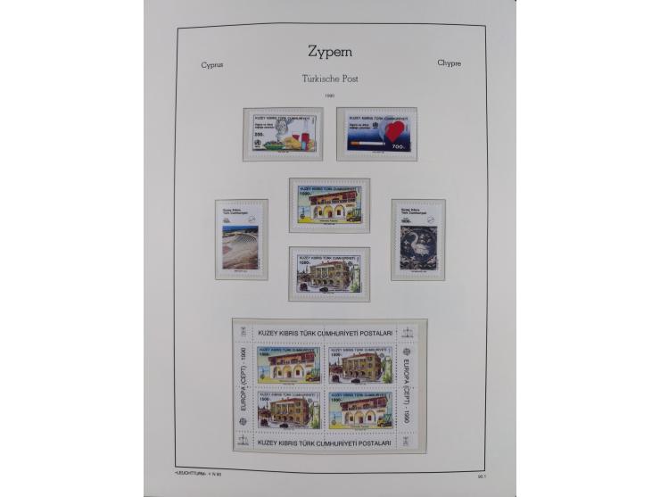 1974/99, seemingly complete mint never hinged collection in album including proofs ('örnek' overprints), miniature sheets and