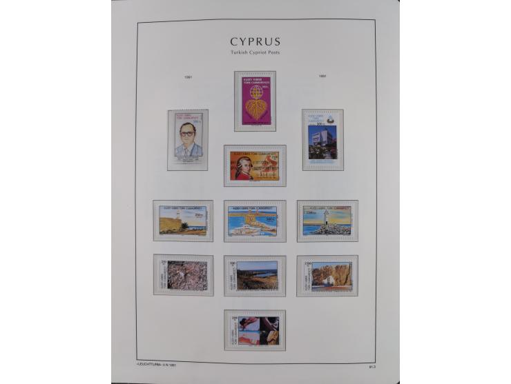 1974/99, seemingly complete mint never hinged collection in album including proofs ('örnek' overprints), miniature sheets and