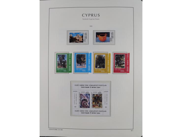 1974/99, seemingly complete mint never hinged collection in album including proofs ('örnek' overprints), miniature sheets and