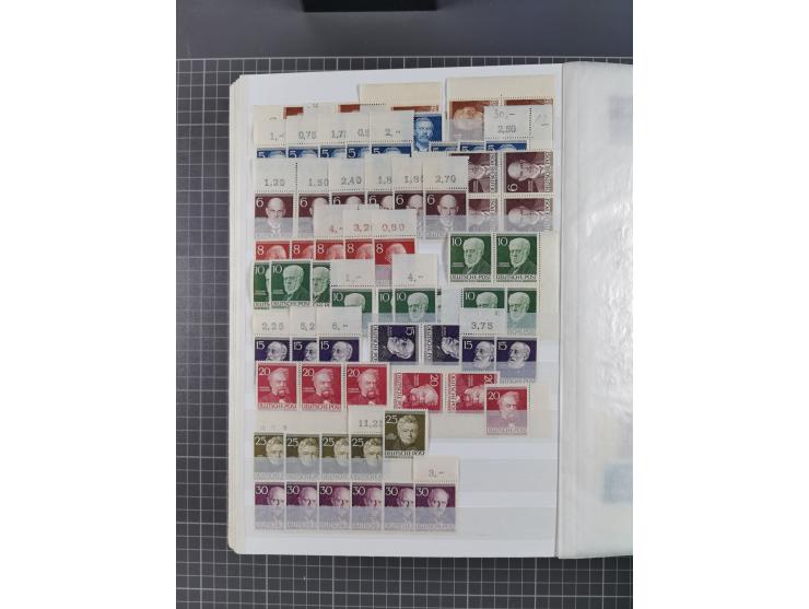 1939/2002, meist postfrischer und teils gestempelter Sammlungsbestand ab etwas Deutsches Reich, Saar, SBZ, Französische Zone 