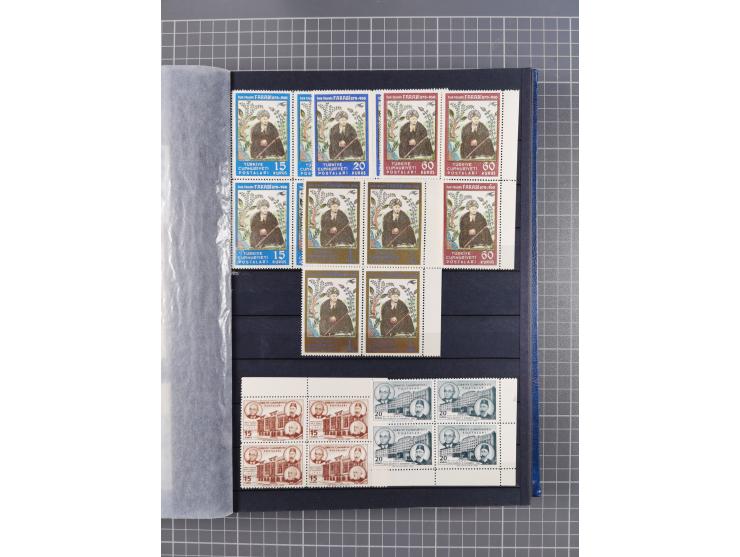 1921/55, valuable holding in stock book with many better issues, often in blocks, some varieties and specialities, containing