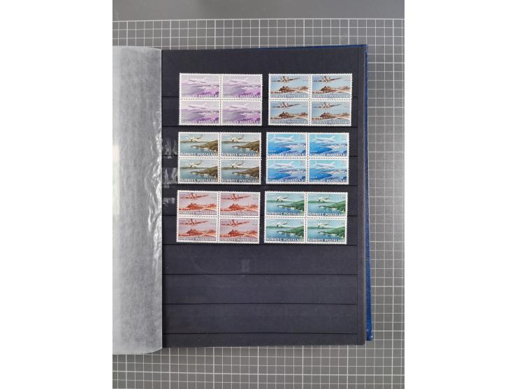 1921/55, valuable holding in stock book with many better issues, often in blocks, some varieties and specialities, containing