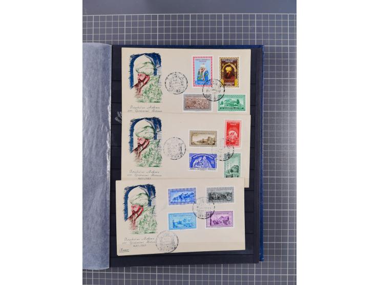 1921/55, valuable holding in stock book with many better issues, often in blocks, some varieties and specialities, containing