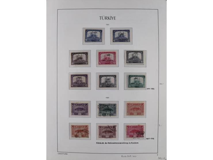 1920/69, mostly unused/mint and cancelled collection ‘Republic of Turkey’ in album with some better and complete issues Angor
