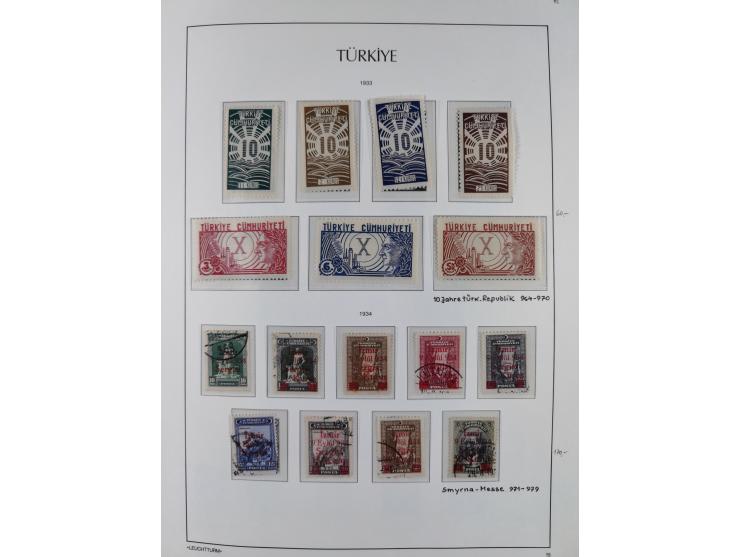 1920/69, mostly unused/mint and cancelled collection ‘Republic of Turkey’ in album with some better and complete issues Angor