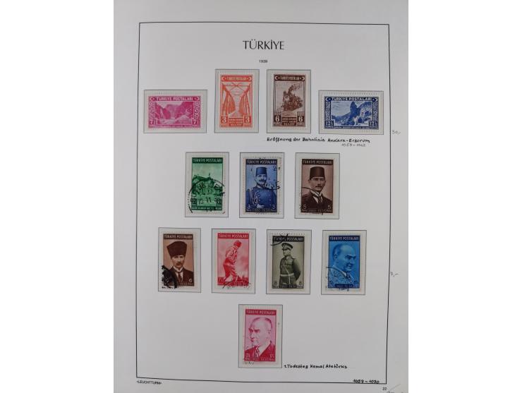 1920/69, mostly unused/mint and cancelled collection ‘Republic of Turkey’ in album with some better and complete issues Angor