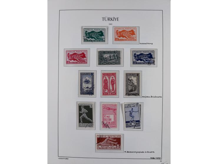 1920/69, mostly unused/mint and cancelled collection ‘Republic of Turkey’ in album with some better and complete issues Angor