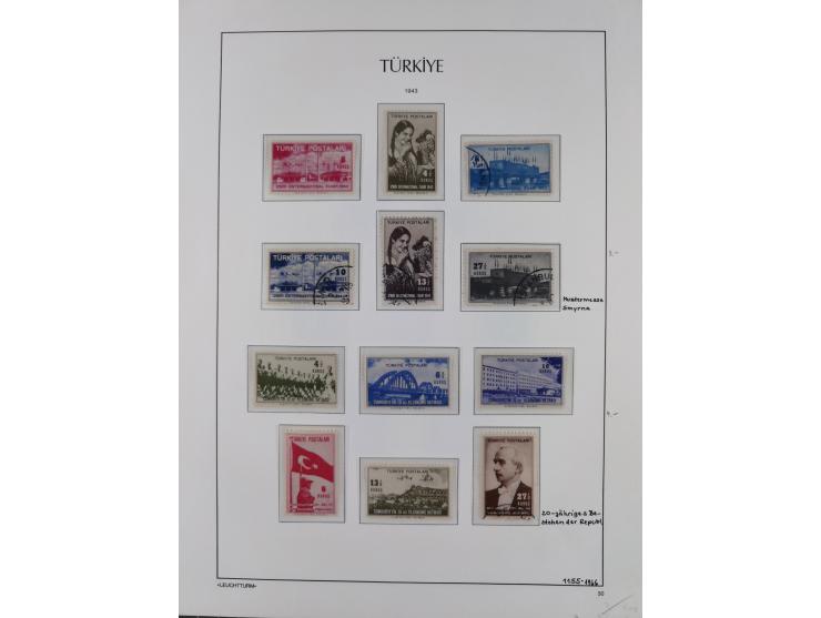 1920/69, mostly unused/mint and cancelled collection ‘Republic of Turkey’ in album with some better and complete issues Angor