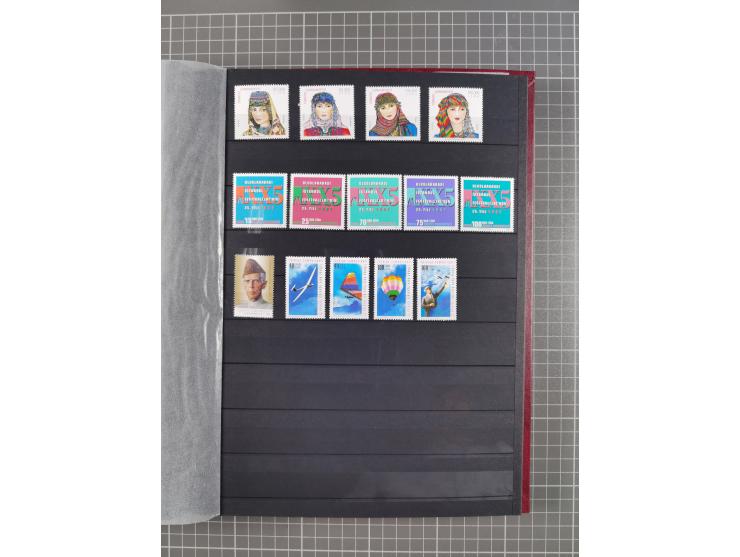 1960/2004, Stamps in blocks, all mint never hinged, including complete sheet animals 1979, 43 souvenir sheets, very fine.