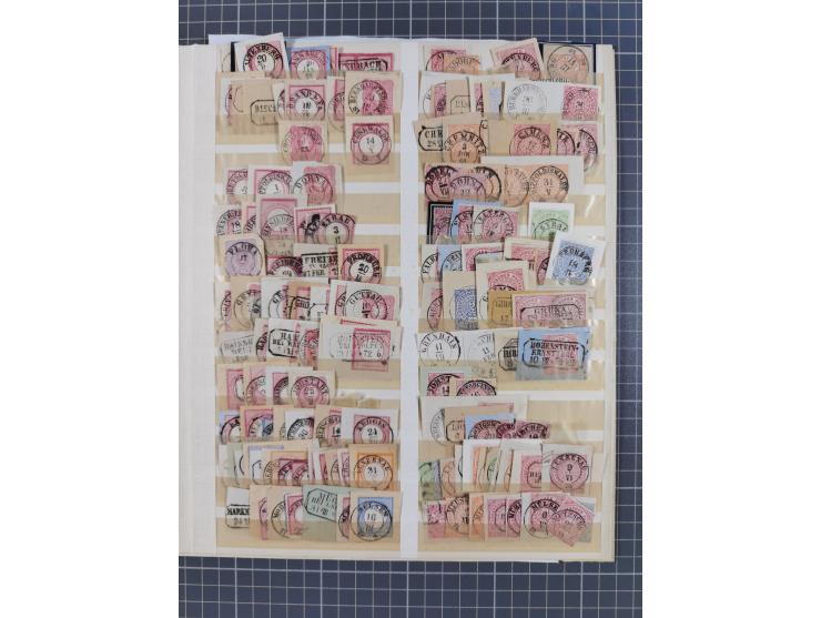 ANNABERG bis ZWICKAU, Sammlung der Nummern- und Ortsstempel, nachverwendet auf über 500 Marken und Briefstücken NDP und Dt. R