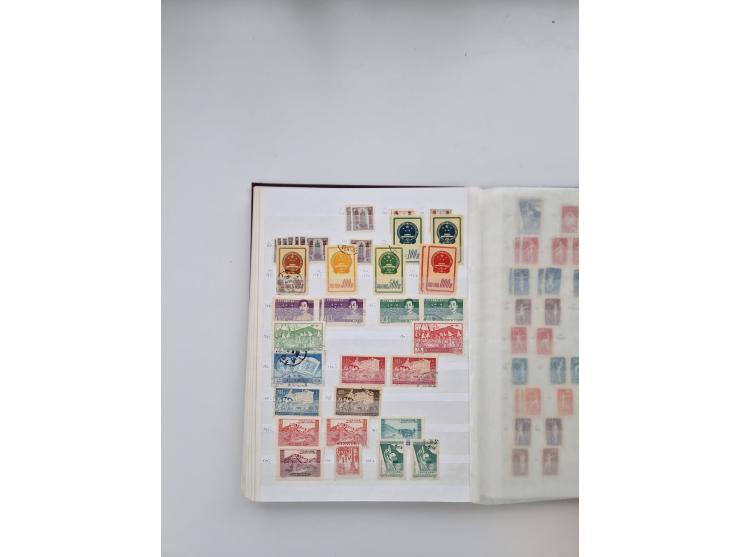 1854/2000 (ca.), large overseas mint never hinged/unused and used accumulation with duplicates, noted China, USA, India, Fren