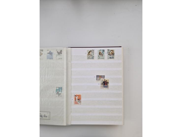 1854/2000 (ca.), large overseas mint never hinged/unused and used accumulation with duplicates, noted China, USA, India, Fren